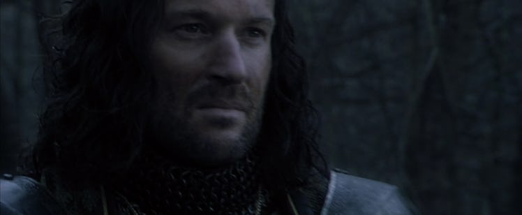 Harry Sinclair as Isildur in Lord of the Rings: The Fellowship of the Ring