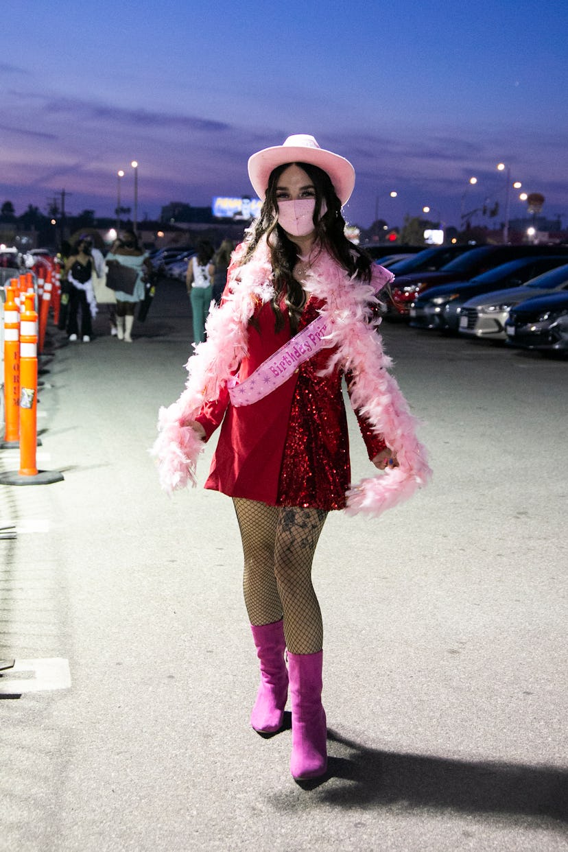 Street style at Harry Styles' Love On Tour At The Forum in Los Angeles.