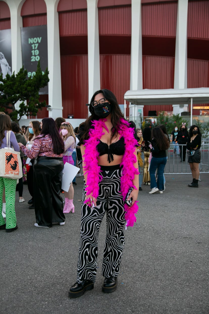 Street style at Harry Styles' Love On Tour At The Forum in Los Angeles.