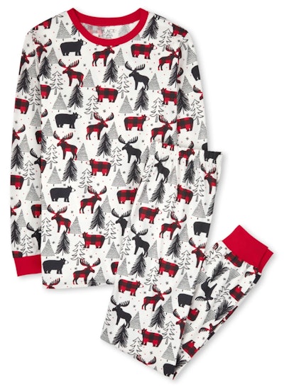 These unisex adult holiday pajamas feature wintery animal prints. 
