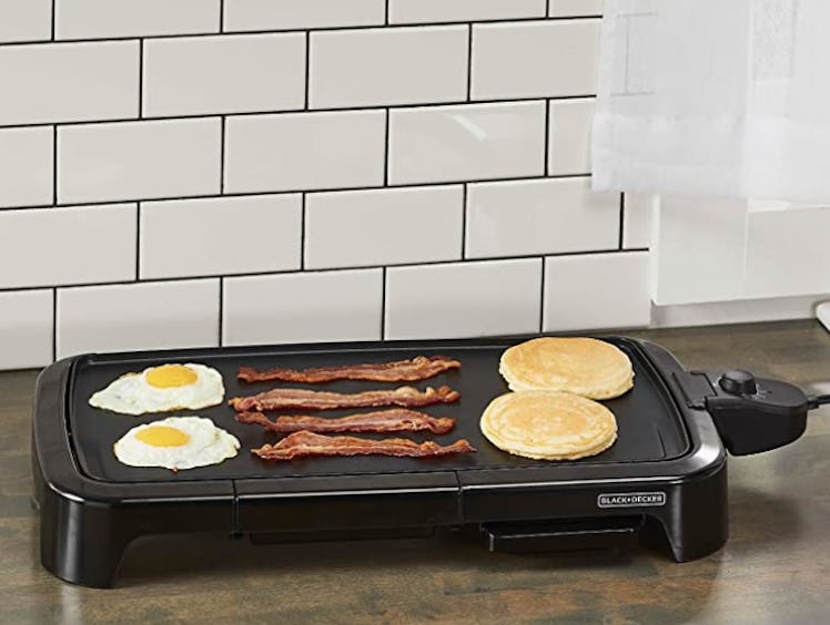 BLACK+DECKER Electric Griddle with Warming Tray & Drip Tray