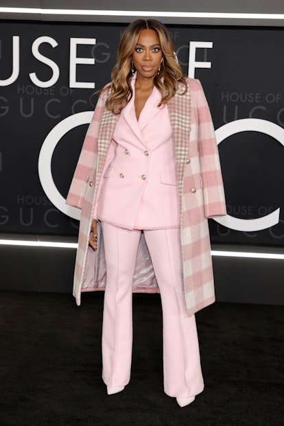 Yvonne Orji attends the Los Angeles Premiere 'House Of Gucci.'