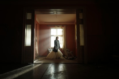 Kristen Stewart as Princess Diana in her childhood home in 'Spencer.'