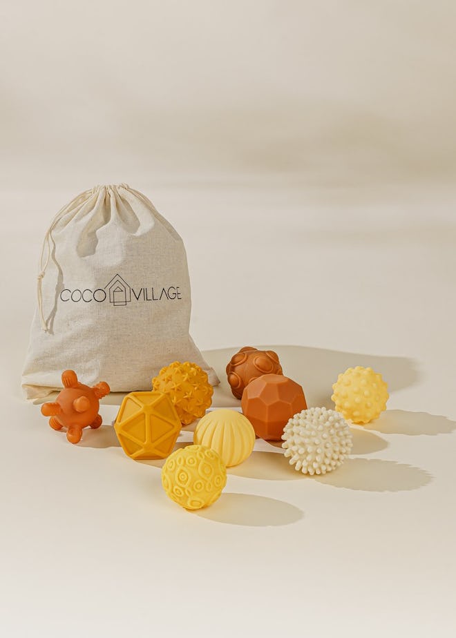 Coco Village Soft Sensory Ball Set For Babies is a popular 2021 toy for babies