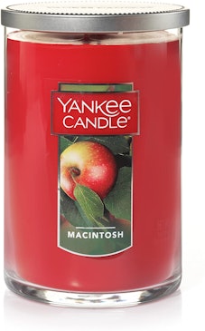 Large Yankee Candles on sale for Cyber Monday 2021