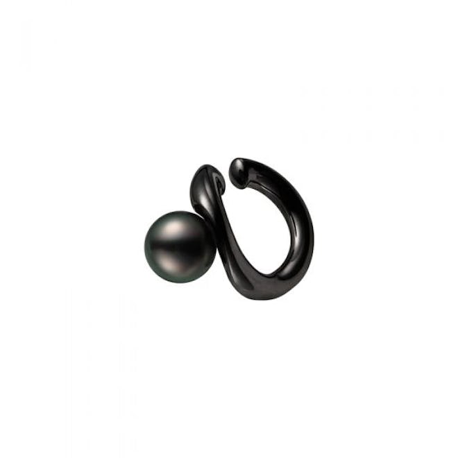 Passionoir Black South Sea Cultured Pearl Ear Cuff