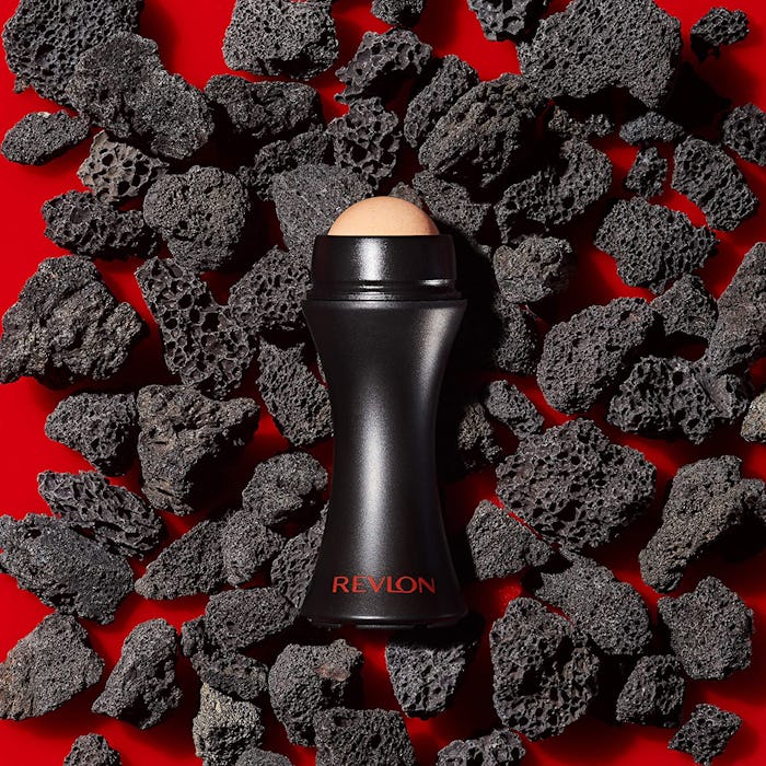 REVLON Volcanic Face Roller