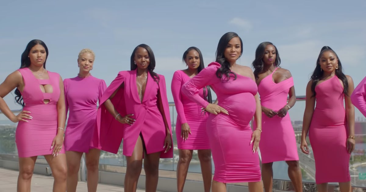 Netflix has dropped the list of the upcoming web series this December 2021, that's very exciting 5 Netflix's 'Selling Tampa' Season 1: Cast, Trailer & Release Date