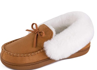 HomeIdeas Faux Fur Lined Suede Moccasin  Slippers
