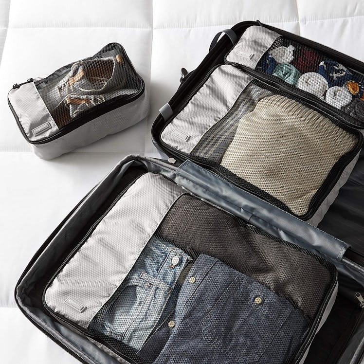 Amazon Basics Packing Cubes Set (4 Pieces)