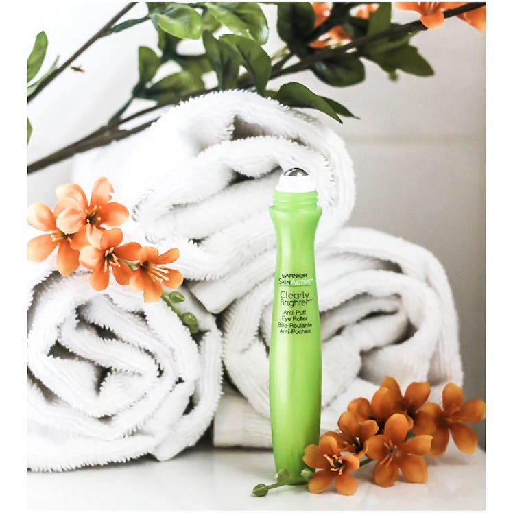 Garnier SkinActive Clearly Brighter Anti-Puff Eye Roller