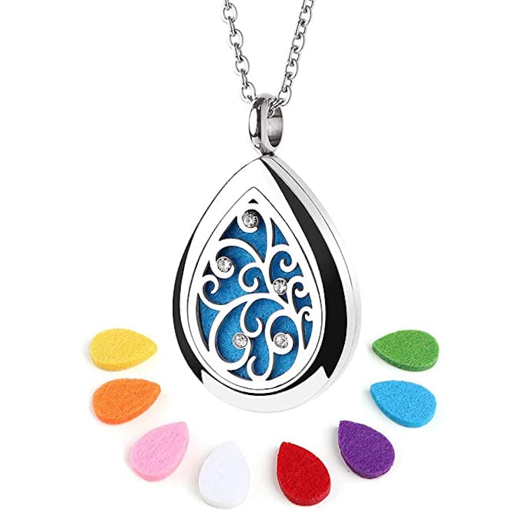 RoyAroma Essential Oil Diffuser Locket