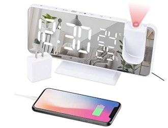 EVILTO Projection Alarm Clock 