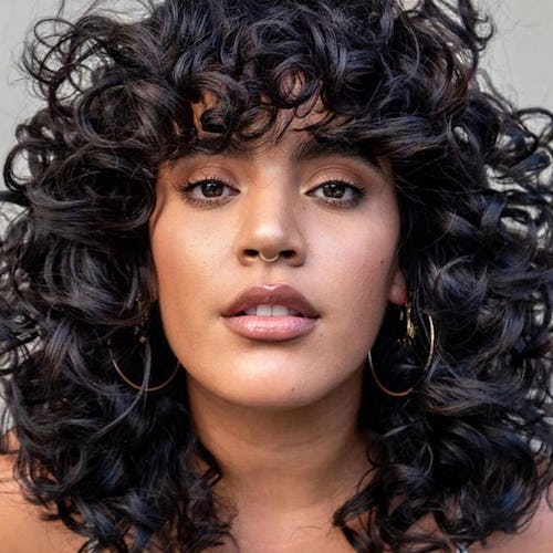 Model with curly hair