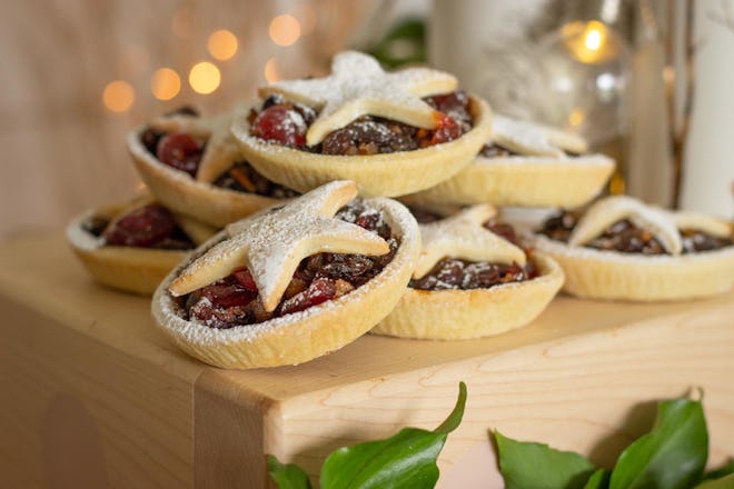 Extra Large Luxury Brandy & Orange Mince Pies (box of 4)