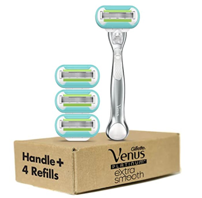 Gillette Venus Platinum Extra Smooth Razors (1 Venus Razor, 4 Razor Blade Refills)