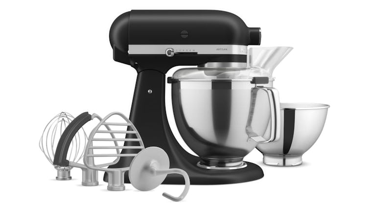 These KitchenAid Black Friday 2021 sale deals include deals on mixers and more.