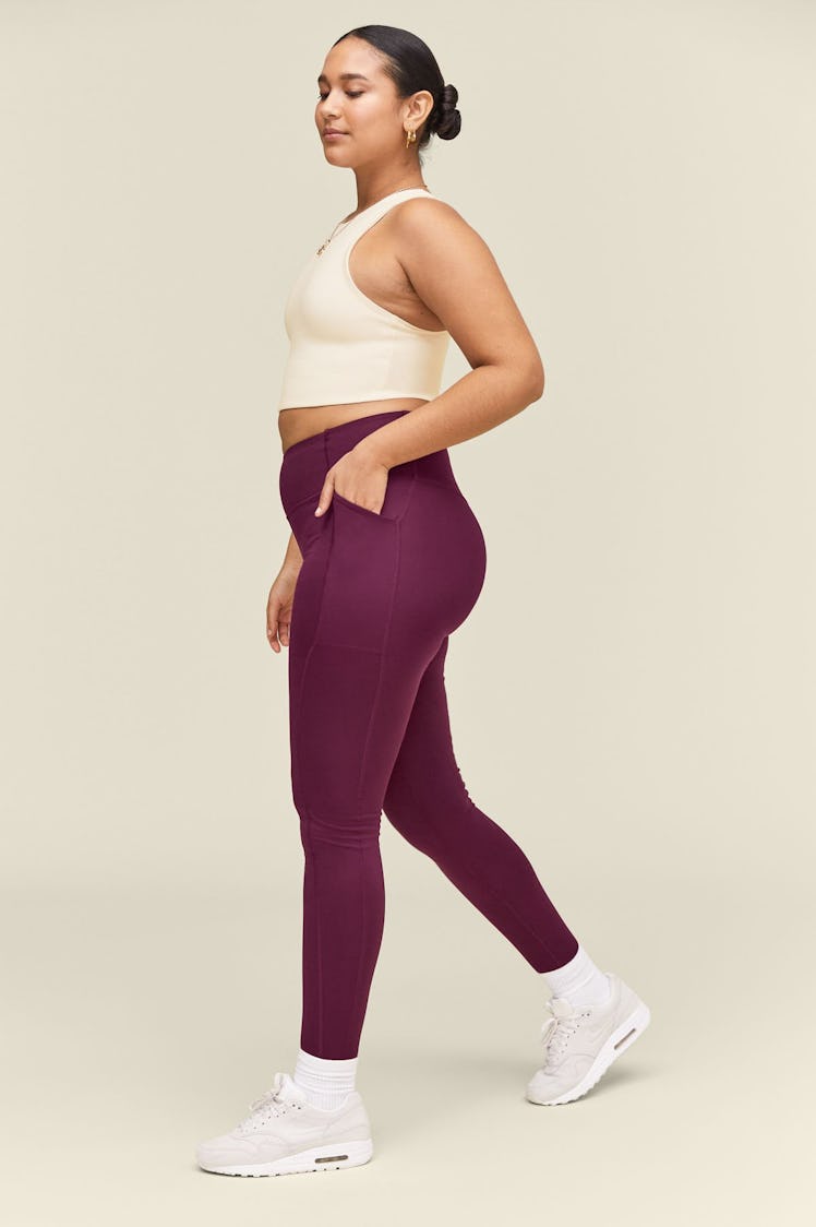 Plum Compressive Pocket Legging