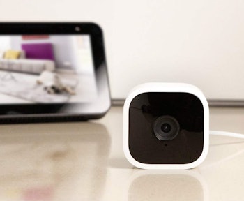 Blink Mini Compact indoor Smart Security Camera