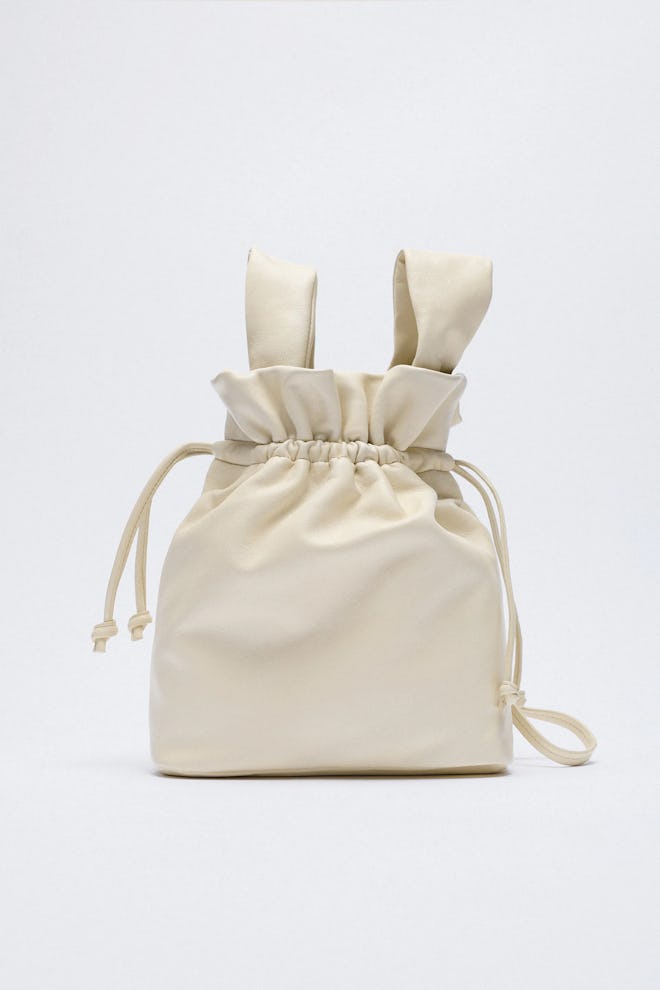 Zara Leather Bucket Bag in Off White.