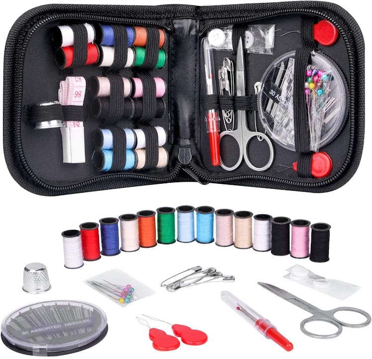 Coquimbo Sewing Kit