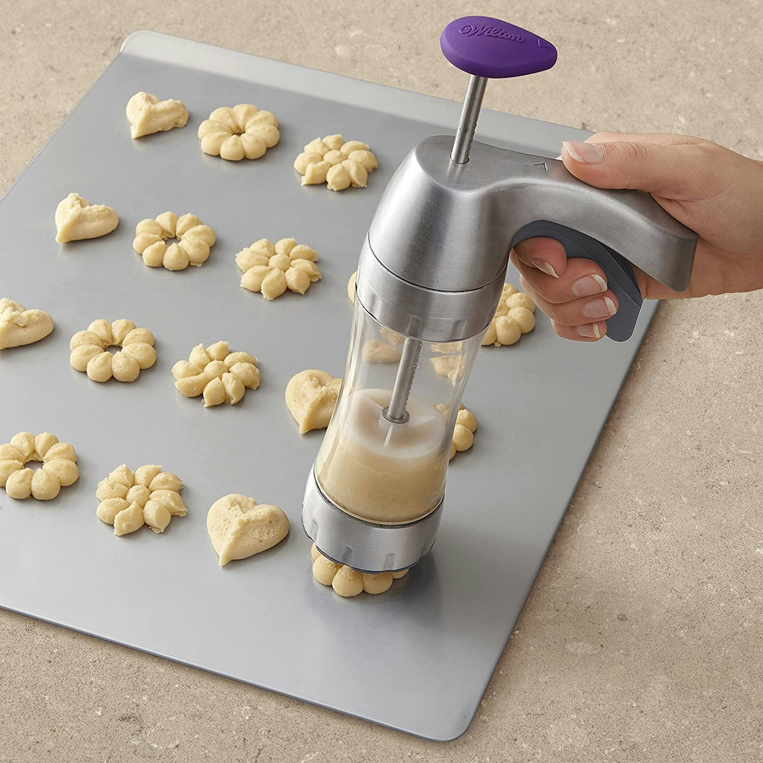 Wilton Preferred Press Cookie Press (13 Pieces)