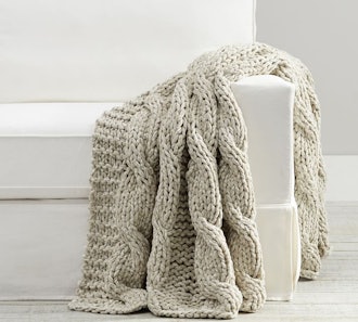 Colossal Handknit Throw in Heathered Oatmeal