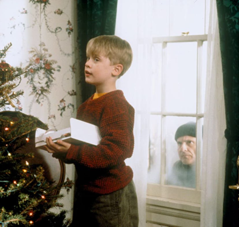 Here's how to enter the Ho-Ho-Holiday Movie-watching dream job to win $2,500.