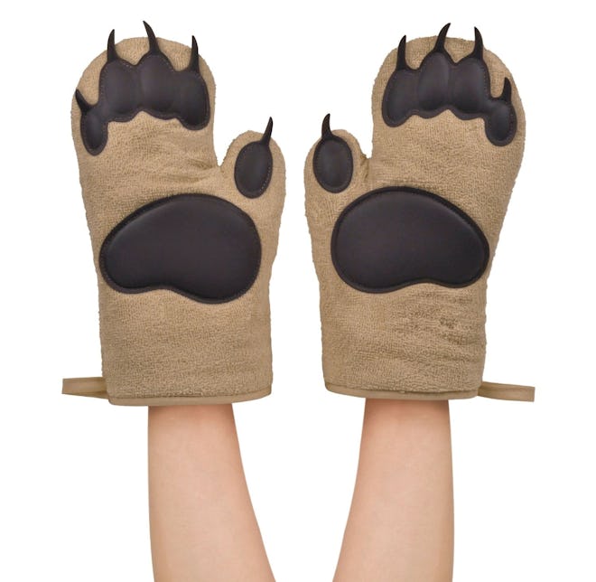 Genuine Fred Bear Hands Oven Mitts 