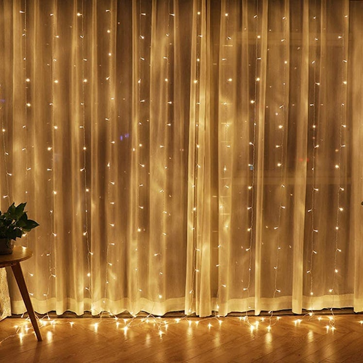 Twinkle Star Curtain String Lights