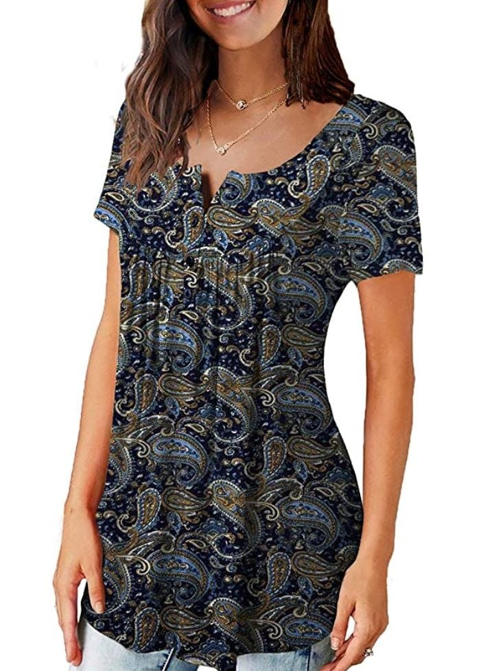 a.Jesdani Plus Size Tunic Top