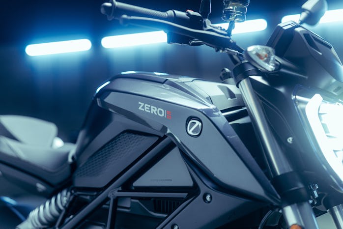 Zero Motorcycles SR electric motorcycle getting 104 mph update