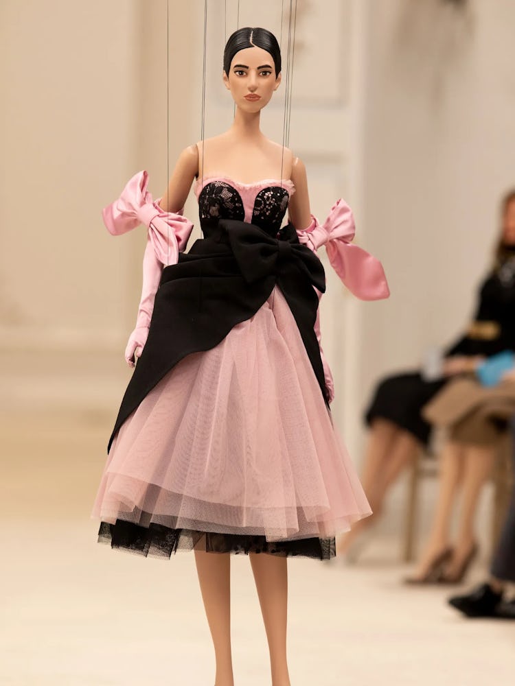 Moschino RTW 21