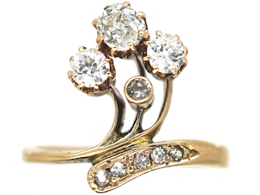iconic jewelry trends Art Nouveau gold diamond flower spray ring