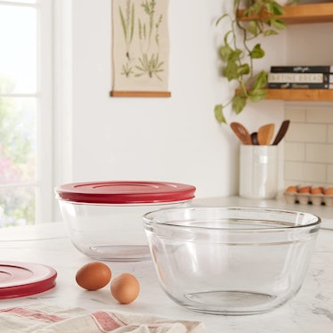 Anchor Glass Mixing Bowls With Lids (2-Pack)