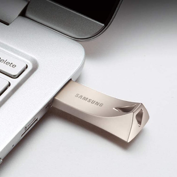 Samsung BAR Plus 128GB Flash Drive