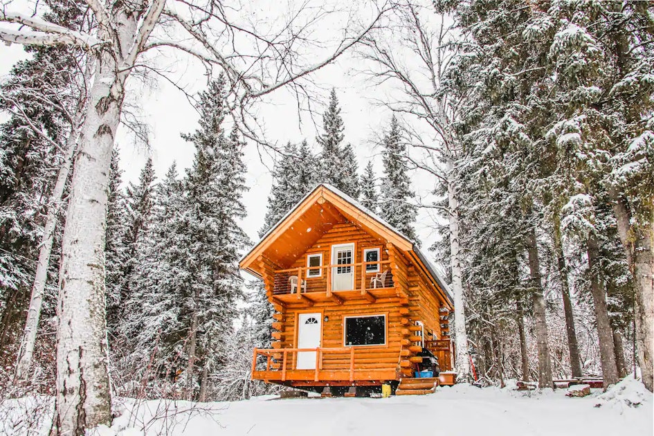 These Festive Airbnbs Should Be On Your Christmas Wish List