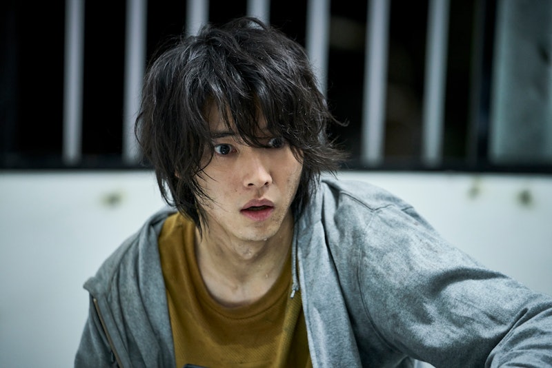 In 'Alice in Borderland' Kento Yamazaki plays Ryōhei Arisu, a video game fan who doesn't fit in to s...
