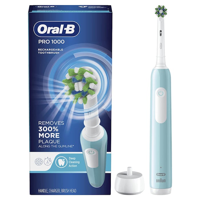 Oral-B Pro 1000 CrossAction Electric Toothbrush