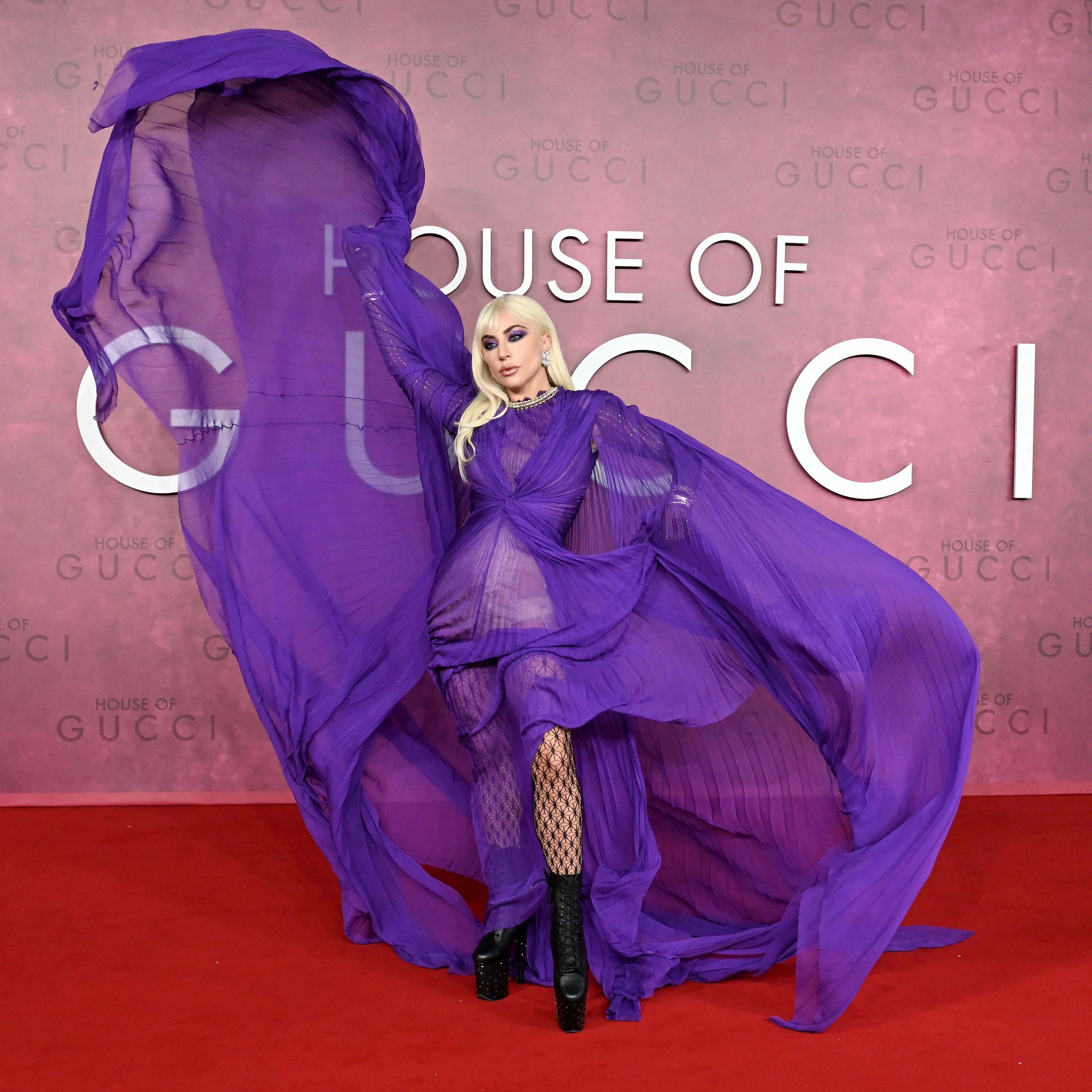 Lady Gaga Wore a Dress Off the Gucci Runway for the 'House of Gucci'  Premiere