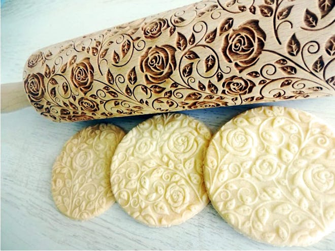 Algis Crafts Engraved Dough Roller