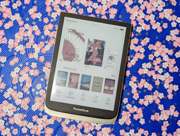 E-Reader Apps and Devices Are Having a Moment, but Which Ones