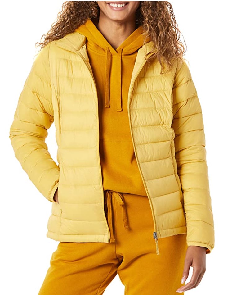 Amazon Essentials Women's Packable Puffer Jacket