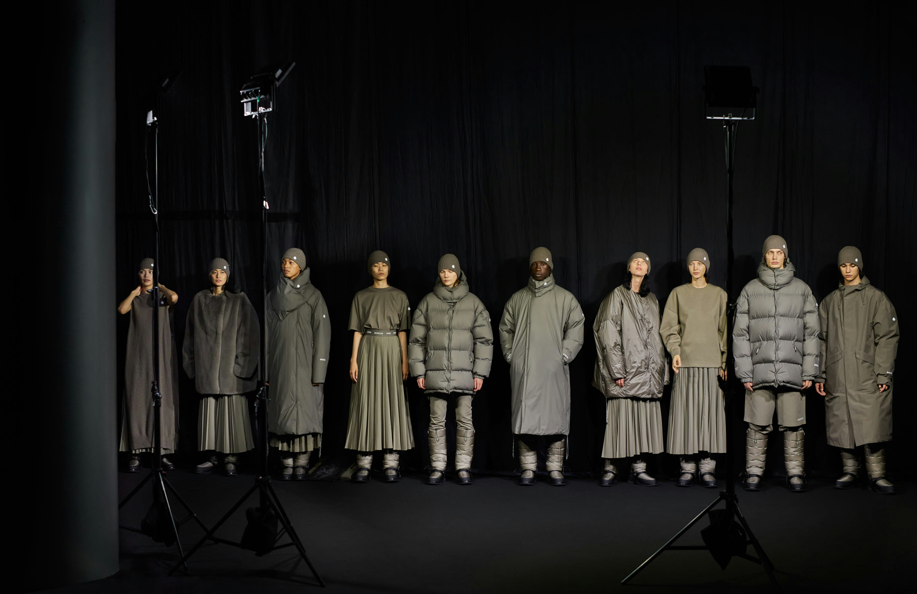 4 MONCLER HYKE collection campaign photo.