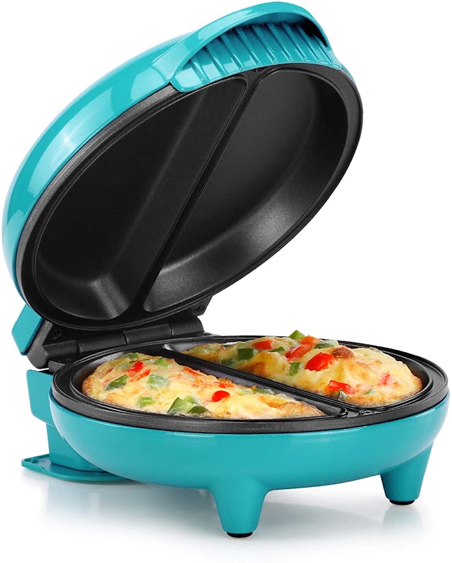 Holstein Housewares - Non-Stick Omelet & Frittata Maker