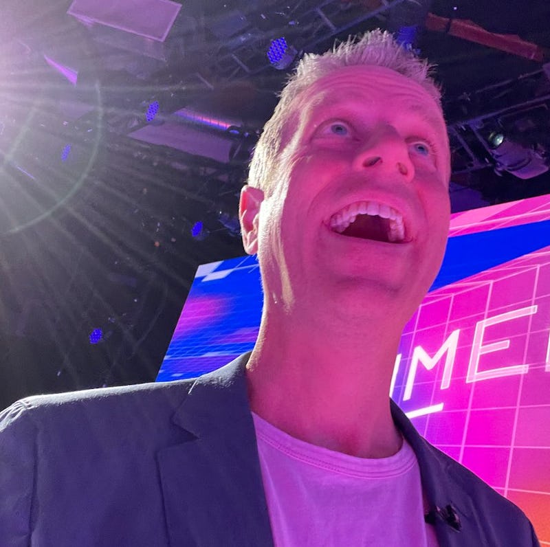 Geoff Keighley react face