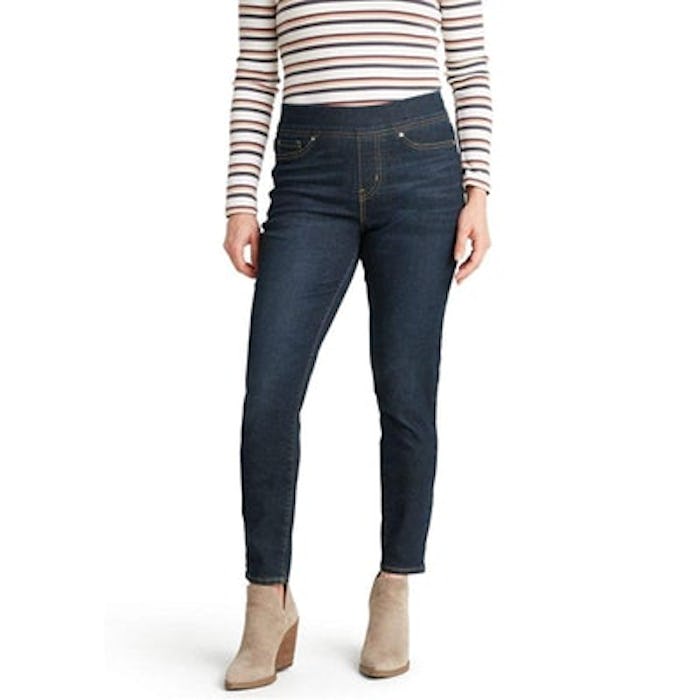 Signature by Levi Strauss & Co. Gold Label Skinny Jeans