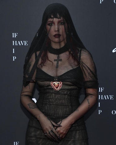 Halsey wearing a Dolce & Gabbana veil