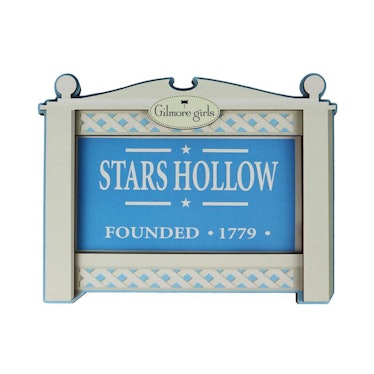 This Stars Hollow frame is part of the Warner Bros. Studio Tour online store. 