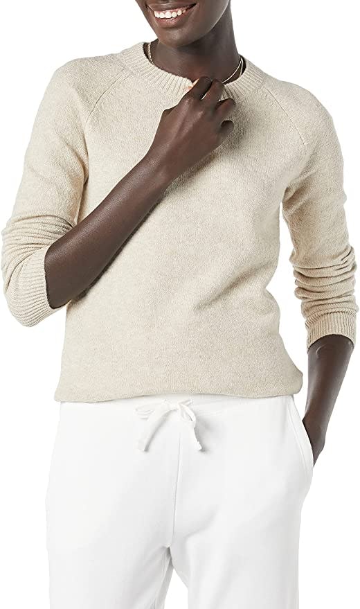 Amazon Essentials Classic-fit Soft-Touch Long-Sleeve Crewneck Sweater